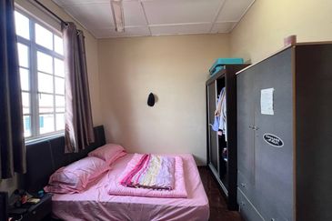 Taman Mawar, Bandar Baru Salak Tinggi