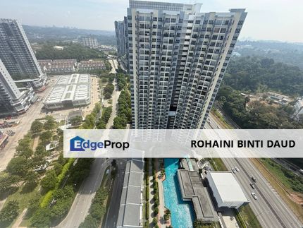 Kitchen Cabinet Ready 2 Room with 3 Aircond Cerrado Suites Southville City Bangi, Selangor, Bangi