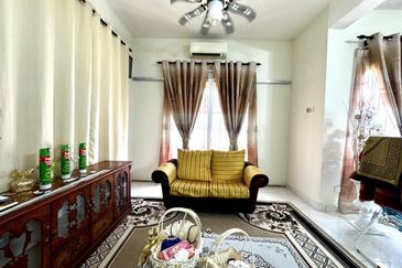 Taman Tasik Semenyih (Lake Residence)