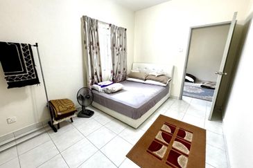 Taman Tasik Semenyih (Lake Residence)