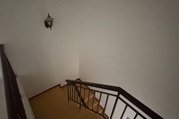 Seksyen 6 @ Bandar Bukit Mahkota