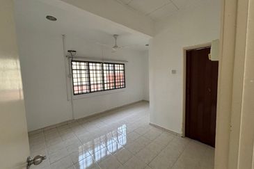 Seksyen 6 @ Bandar Bukit Mahkota