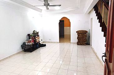 Taman Tasik Semenyih (Lake Residence)