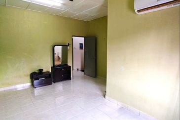 Taman Tasik Semenyih (Lake Residence)