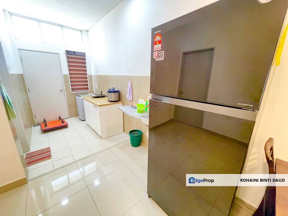 GATED COMMUNITY 1 Storey Terrace Albury Mahkota Hills Lenggeng Negeri Sembilan, Selangor, Semenyih