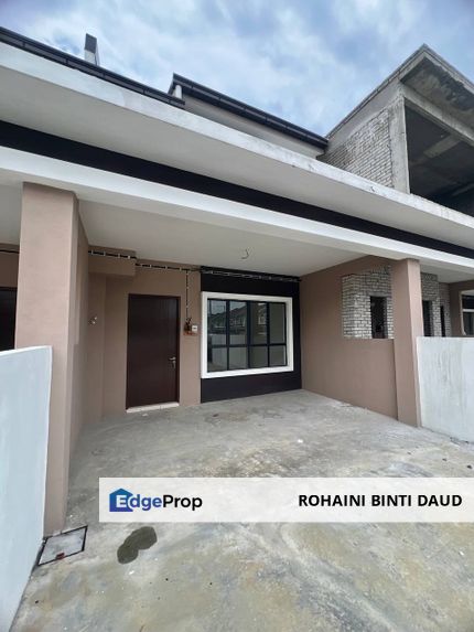 FREEHOLD 1173sf 2 Storey Terrace Amber 2 Bukit Sentosa RAWANG, Selangor, Rawang