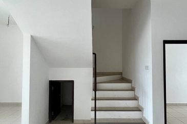 Amber 1 @ Bukit Sentosa