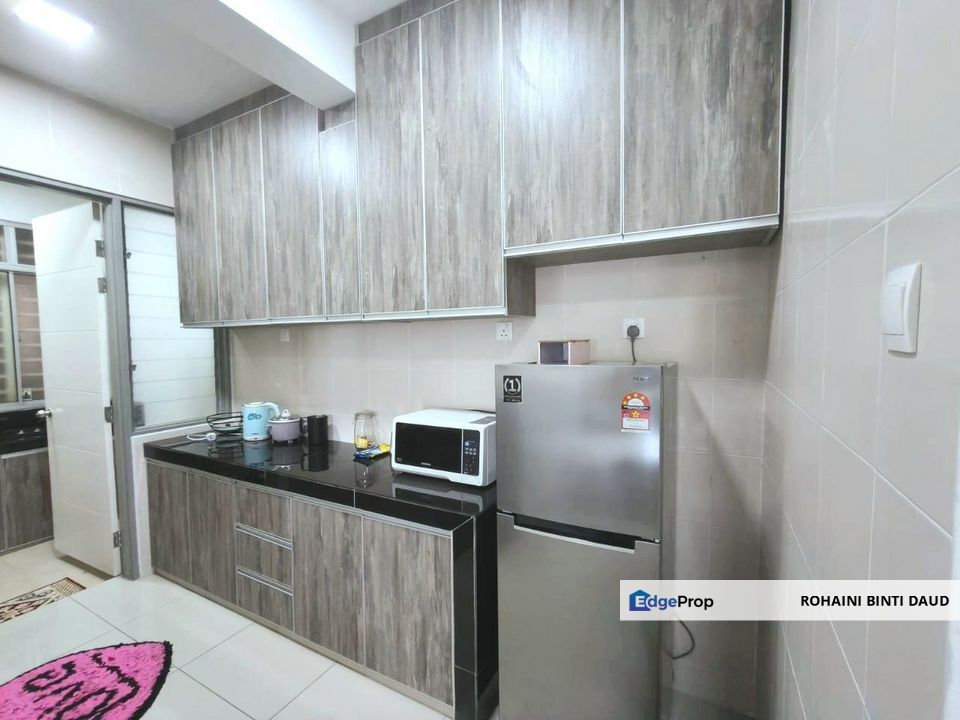 PARTIAL FURNISHED with Kitchen Cabinet 3 Room Rafflesia Condominium Bandar Baru Sentul, Kuala Lumpur, Sentul