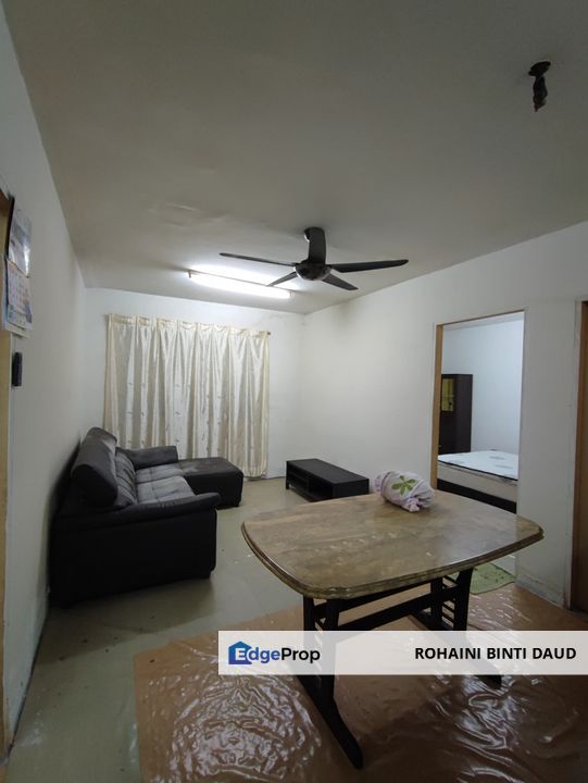 GROUND FLOOR 3 Bilik Flat Anggerik Prima Beruntung BUKIT BERUNTUNG RAWANG, Selangor, Rawang