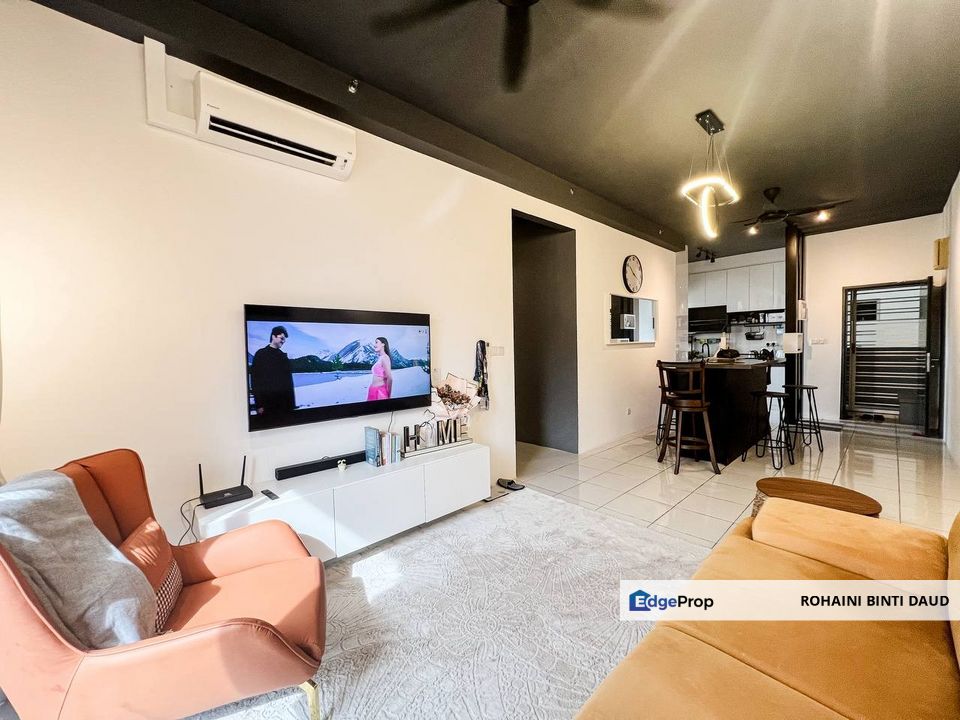 FULLY FURNISHED with wifi 3 Room Kita Impian Cybersouth DENGKIL, Selangor, Dengkil