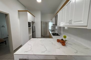 Serenia Adiva @ Serenia City