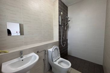 Serenia Adiva @ Serenia City