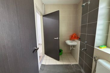 Serenia Adiva @ Serenia City