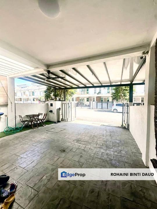 BELOW MARKET VALUE Gated Community 2 sty Terrace Taman Mutiara Rinching SEMENYIH, Selangor, Semenyih