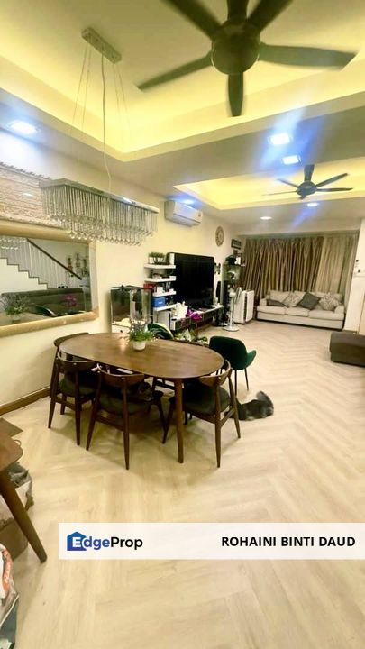 BELOW MARKET VALUE Gated Community 2 sty Terrace Taman Mutiara Rinching SEMENYIH, Selangor, Semenyih