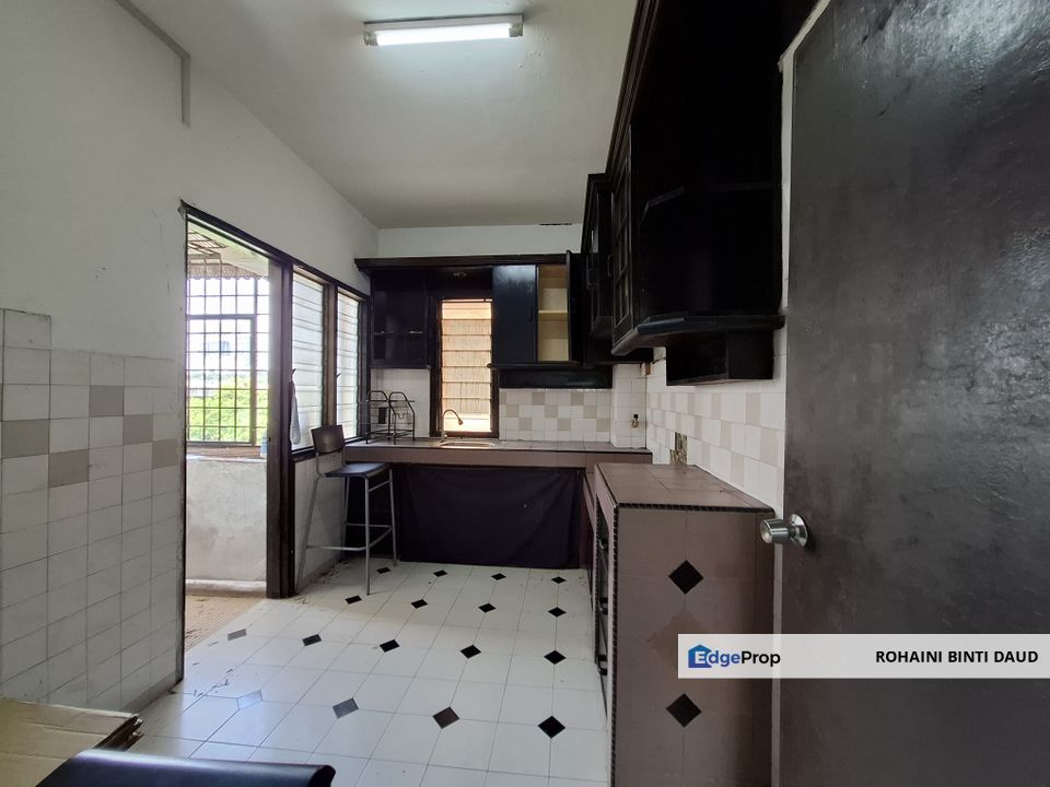 3rd Floor Blok 20 3 Room Apartment Taman Sungai Besi SUNGAI BESI KL, Kuala Lumpur, Salak Selatan