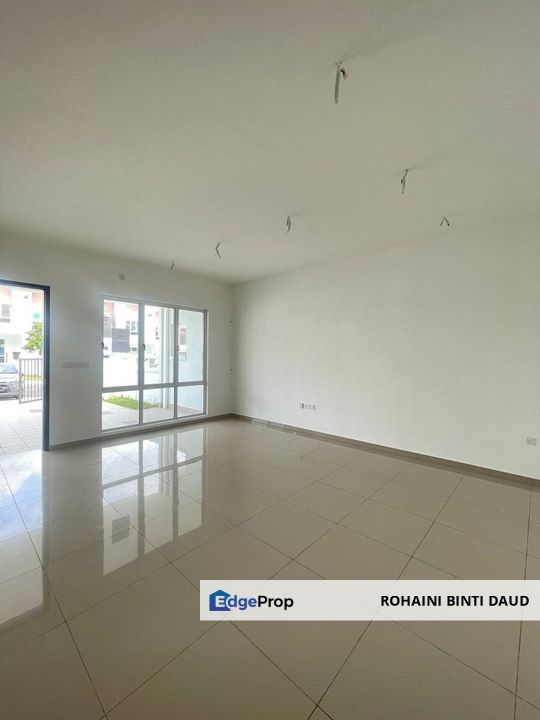KEMASUKAN FEBRUARI Brand New 2 Storey Terrace Aderyn Residence Setia Alamsari BANGI, Selangor, Kajang