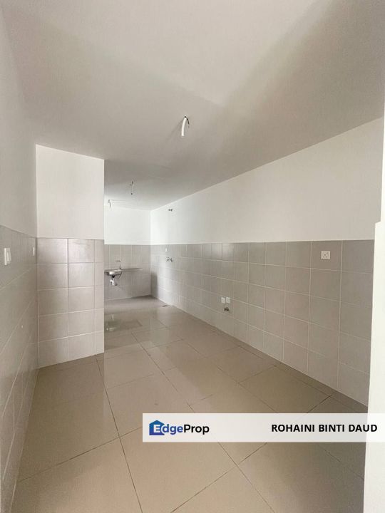 KEMASUKAN FEBRUARI Brand New 2 Storey Terrace Aderyn Residence Setia Alamsari BANGI, Selangor, Kajang