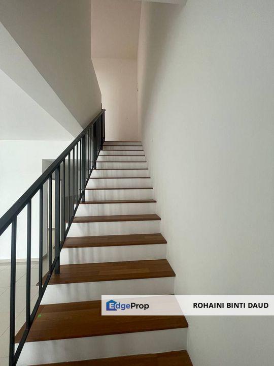 KEMASUKAN FEBRUARI Brand New 2 Storey Terrace Aderyn Residence Setia Alamsari BANGI, Selangor, Kajang
