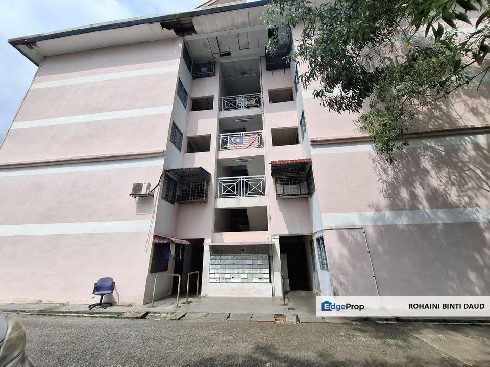 Apartment Taman Tenaga, Jalan Reko, 
Kajang, Selangor, Kajang