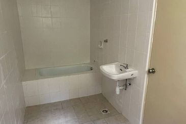 Bandar Tasik Senangin