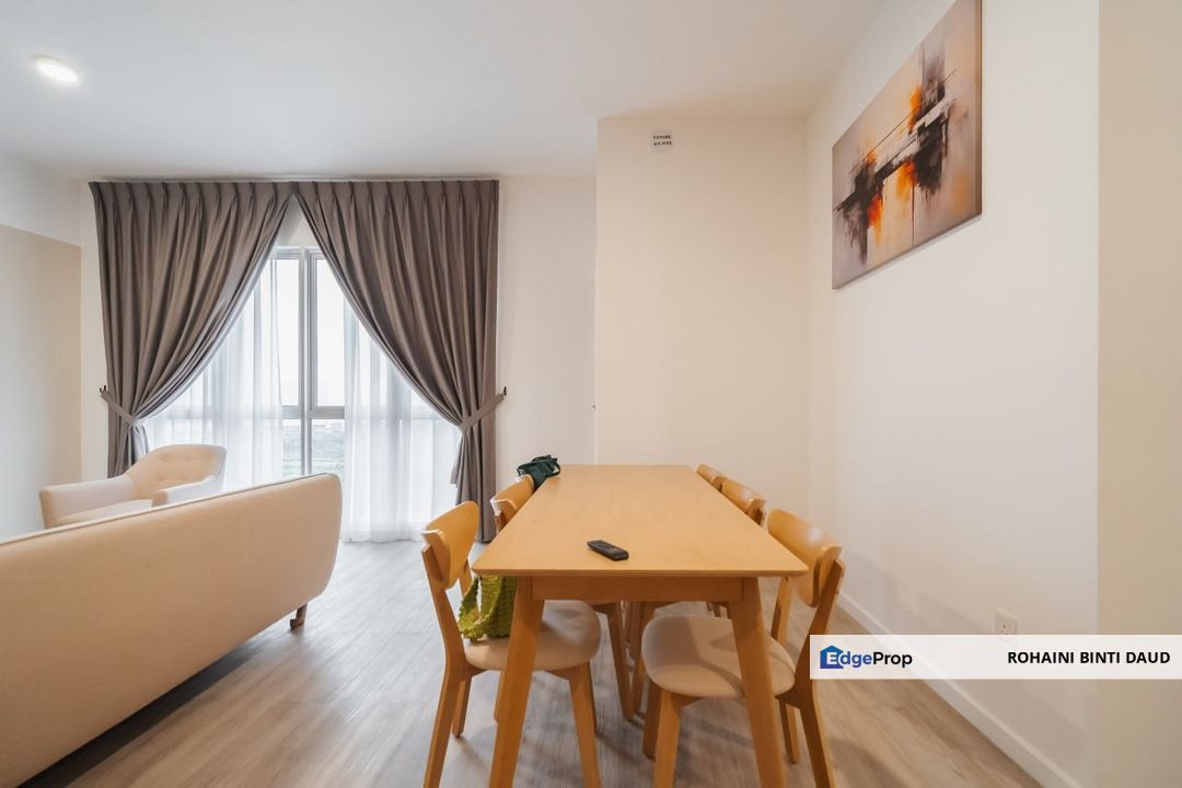 FULLY FURNISHED 3 Room Lakefront Residence CYBERJAYA, Selangor, Cyberjaya