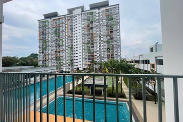 D'Cerrum Apartment @ Setia EcoHill