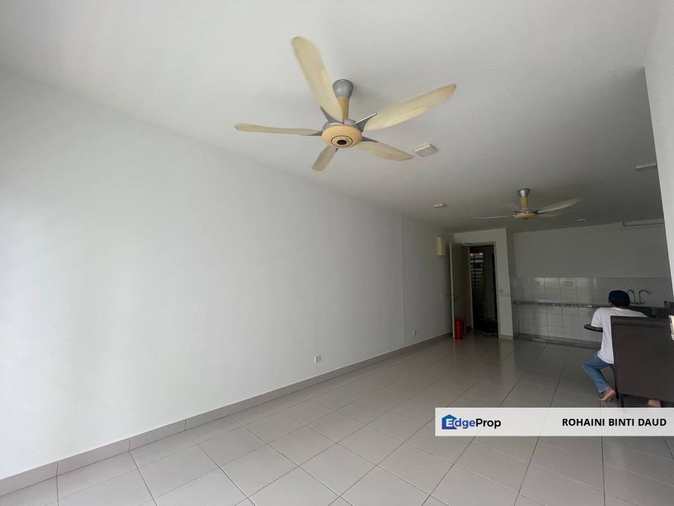 READY MOVE IN D'Cerrum Apartment Setia Ecohill SEMENYIH, Selangor, Semenyih