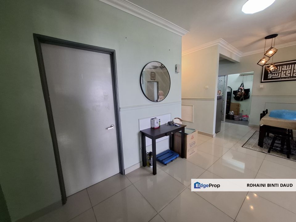 BALCONY FACING OPEN Koi Prima Condo Taman Mas PUCHONG, Selangor, Puchong