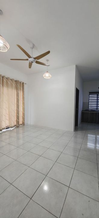 PARTIAL FURNISHED with Kitchen Cabinet Townhouse Nova Anggerik Sg Ramal Dalam KAJANG, Selangor, Kajang