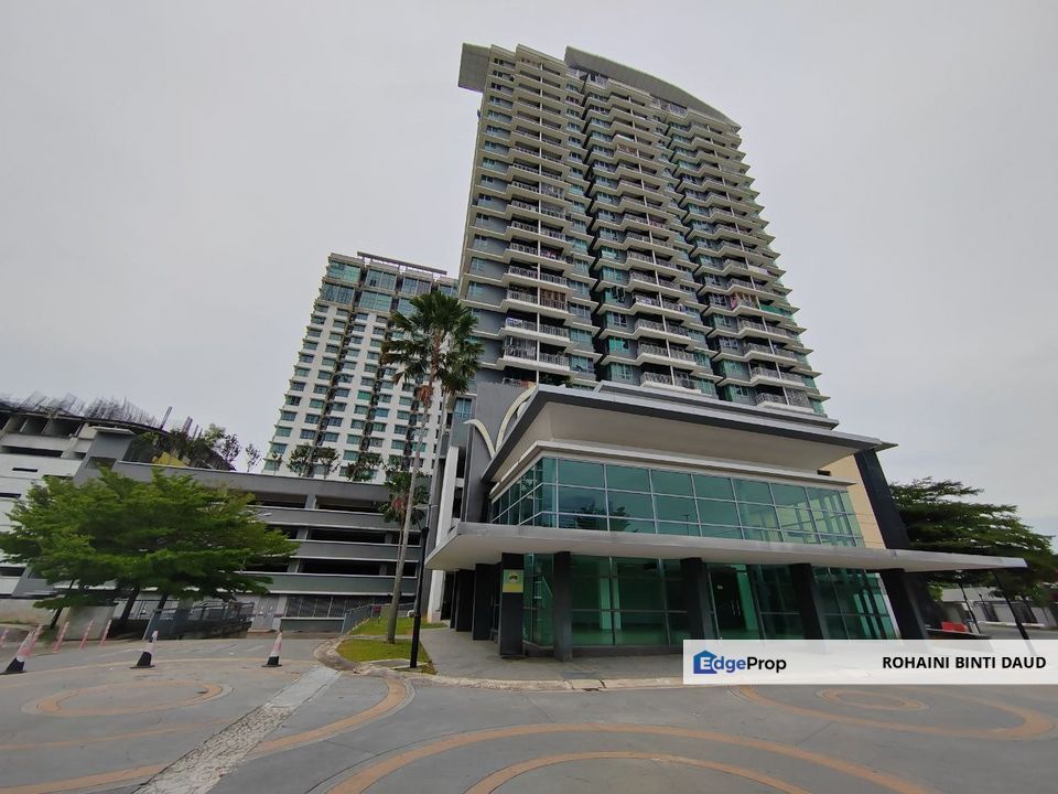 FULLY FURNISHED 921sf 2 Room Duplex Vega Residensi CYBERJAYA, Selangor, Cyberjaya