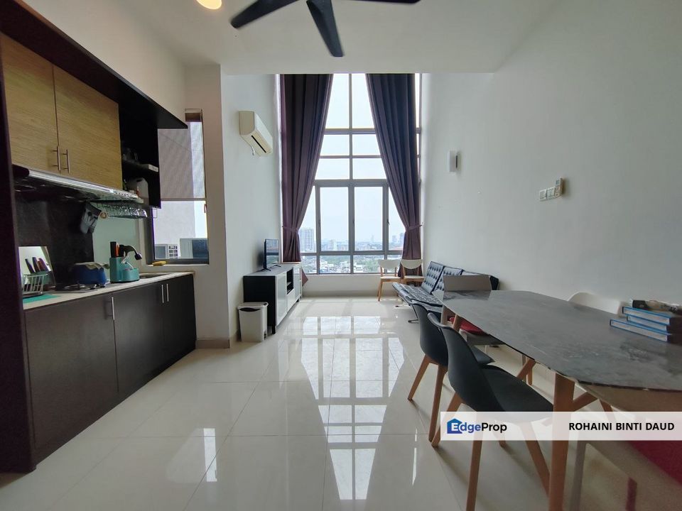 FULLY FURNISHED 921sf 2 Room Duplex Vega Residensi CYBERJAYA, Selangor, Cyberjaya