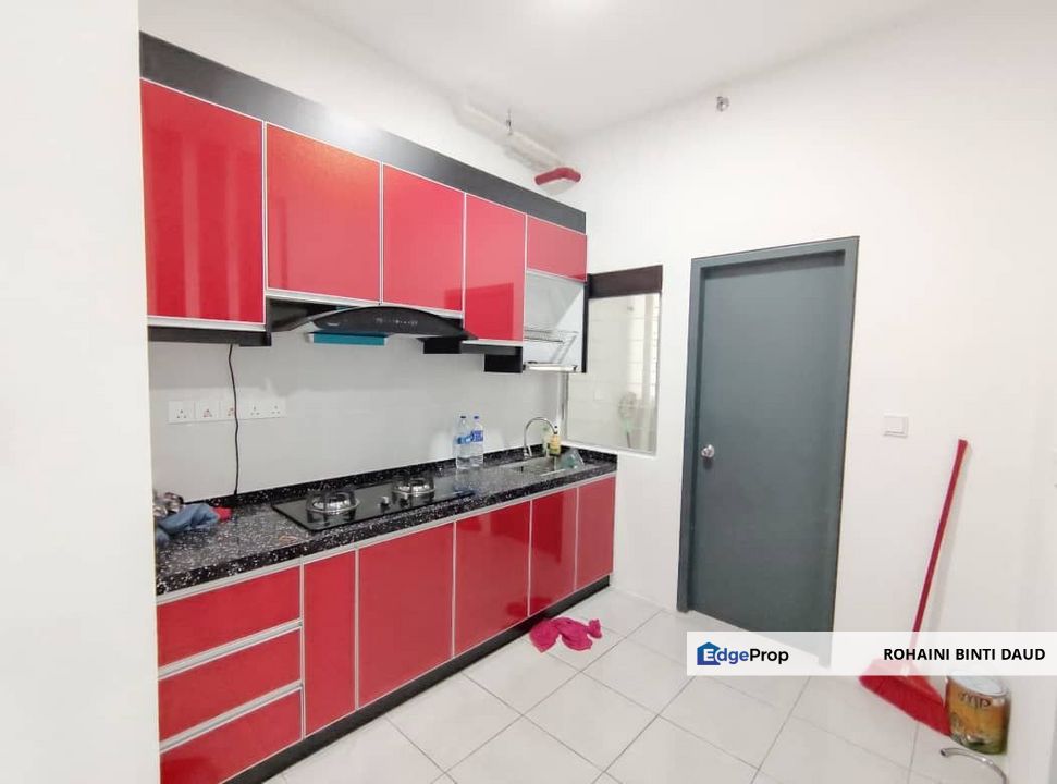 1st Floor Ready Kitchen Cabinet 3 Room Apartment Kita Ria CYBERSOUTH DENGKIL, Selangor, Dengkil