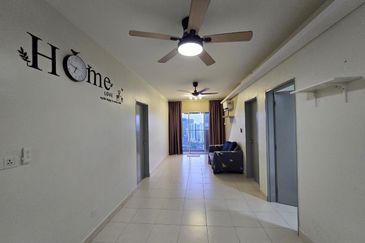 Residensi Desa Satumas