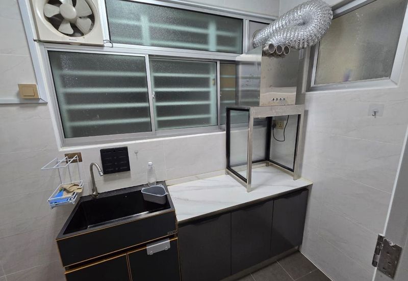 Residensi Desa Satumas