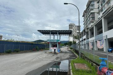 The Residence 1 @ Tiara East