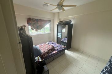 The Residence 1 @ Tiara East