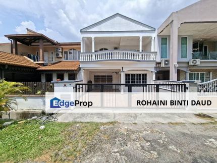 RENOVATED & EXTENDED Fully Furnished 2 Storey Terrace Bandar Tasik Kesuma SEMENYIH, Selangor, Semenyih