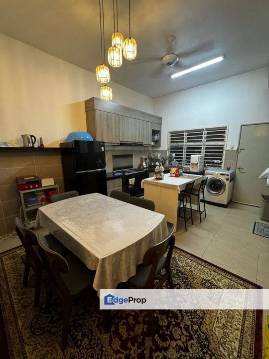 Near MAHSA 4 Room Townhouse SP2 Bandar Saujana Putra JENJAROM, Selangor, Jenjarom