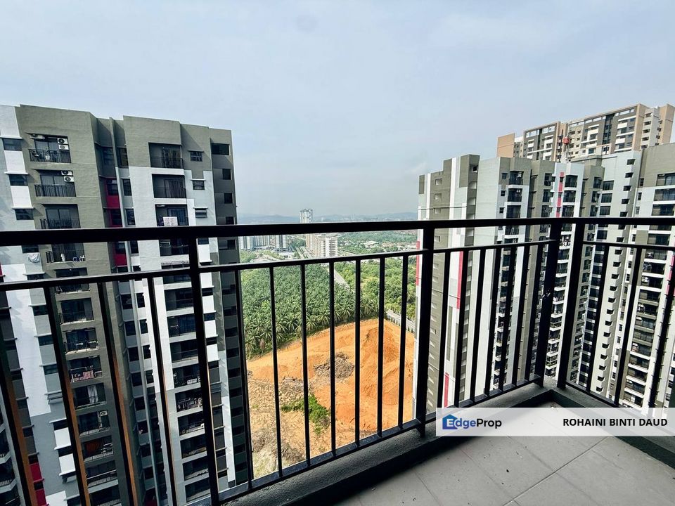 READY MOVE IN Fully Furnished 3 Room Residensi Mutiara KAJANG 2, Selangor, Kajang