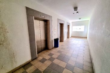 Indah Alam Condominium