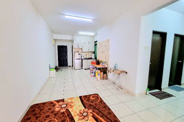 Indah Alam Condominium