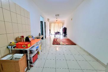 Indah Alam Condominium