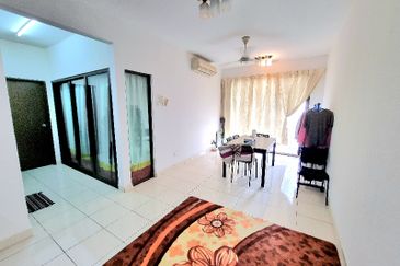 Indah Alam Condominium