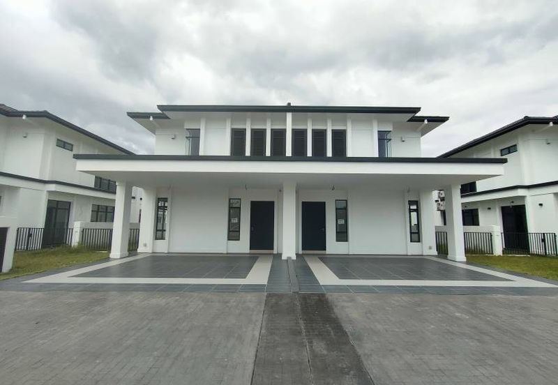 Norton Garden Semi D @ Eco Grandeur