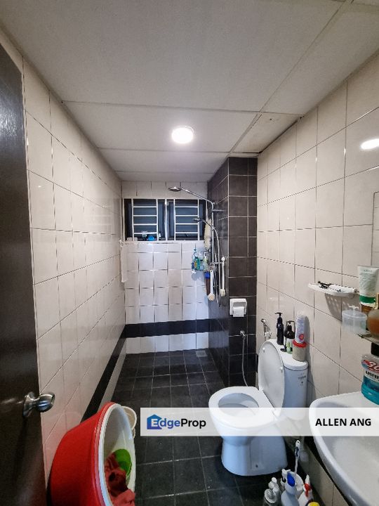 Indah Alam Condominium Shah Alam Seksyen 22 Corner Lot, Selangor, Shah Alam