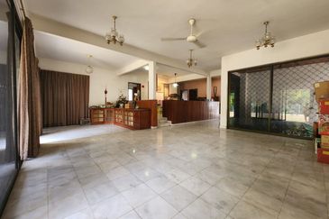 Seksyen 11, Shah Alam