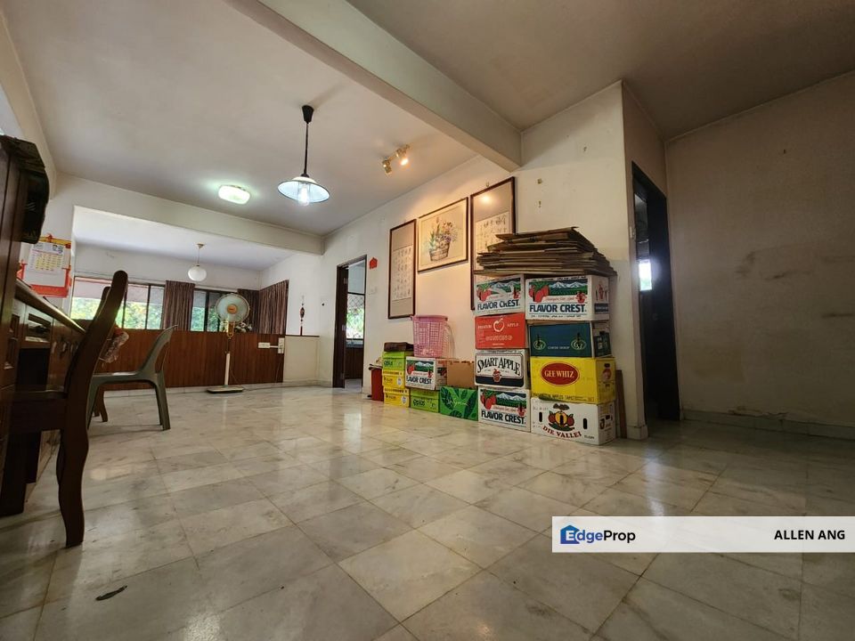 Seksyen 11, Shah Alam, Bungalow with Land 8000sf, Selangor, Shah Alam