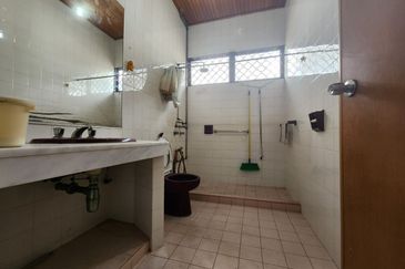 Seksyen 11, Shah Alam