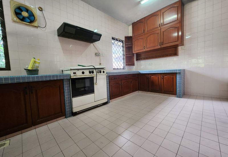 Seksyen 11, Shah Alam